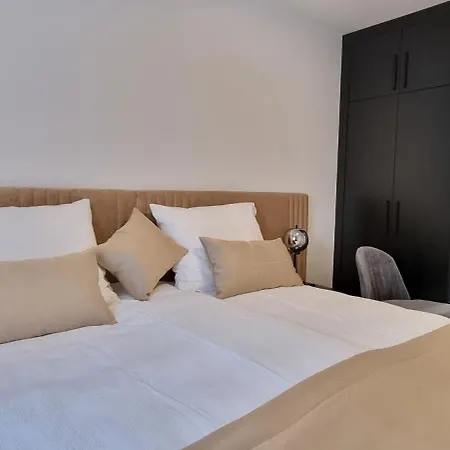 Mukalba 4 Star Deluxe * Медулин