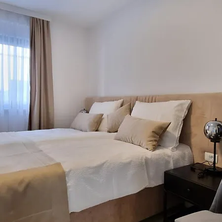 Апартаменты Mukalba 4 Star Deluxe *