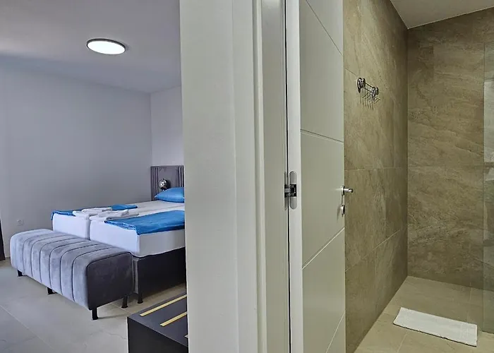 Mukalba 4 Star Deluxe