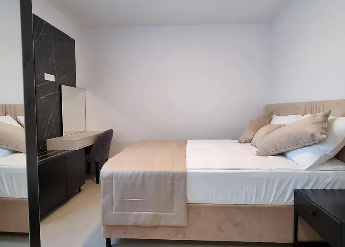 Апартаменты Mukalba 4 Star Deluxe